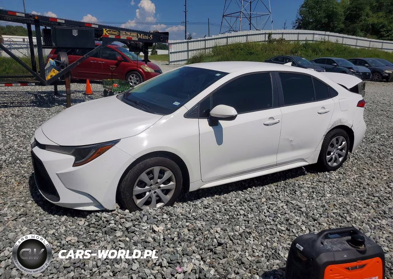 2021 Toyota Corolla Le – zdjęcie 1 z 12