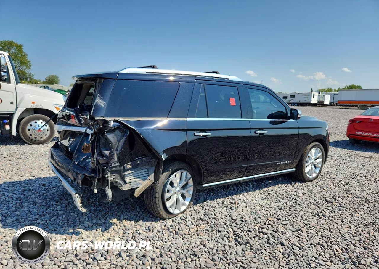 2018 Ford Expedition Platinum VIN:1FMJU1MT6JEA60528 - 3