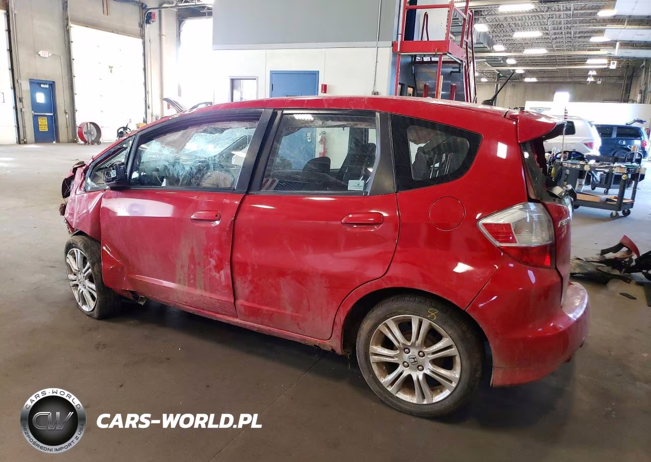 2010 Honda Fit Sport VIN:JHMGE8H47AC040340 - 2