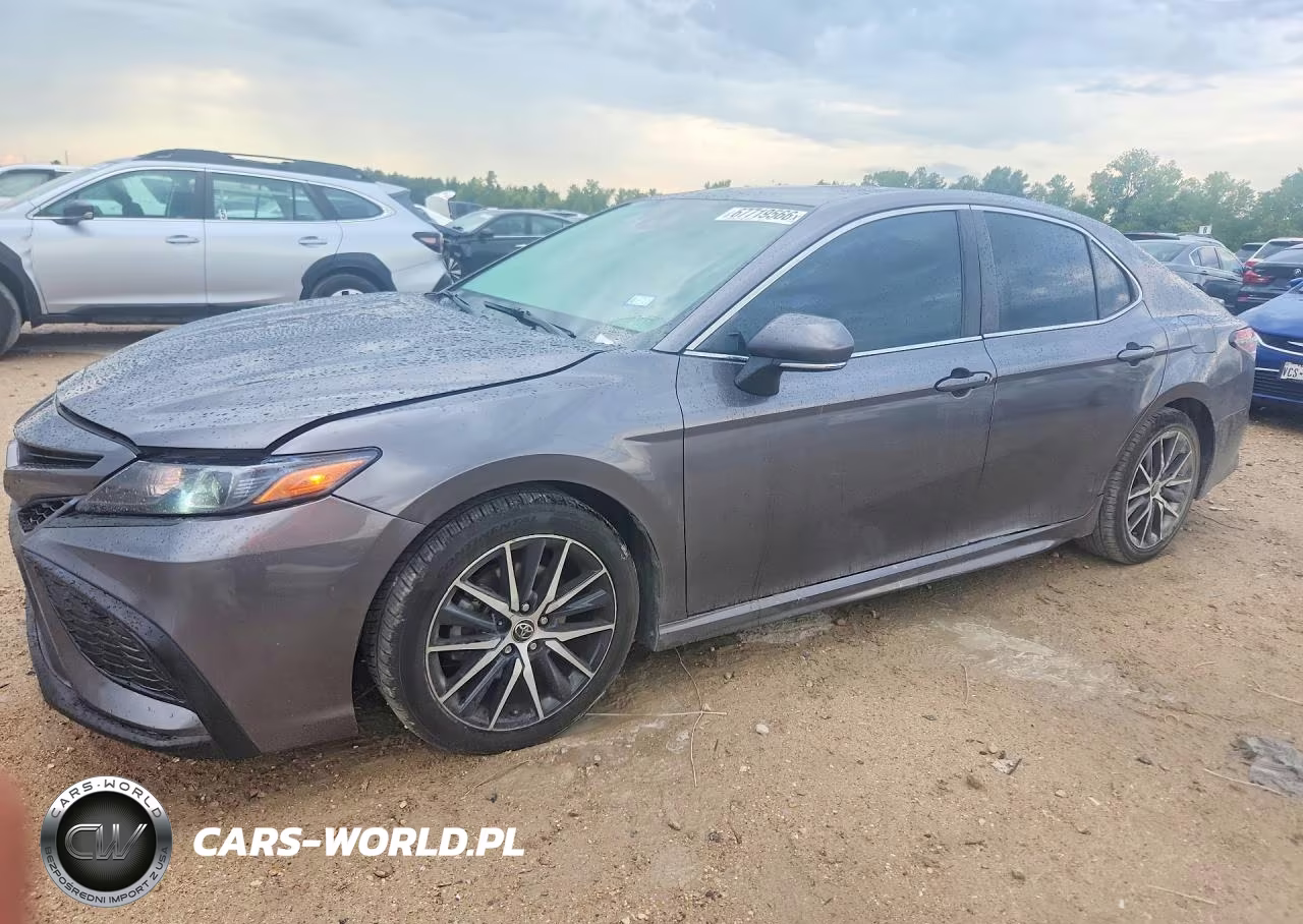 2023 Toyota Camry Se