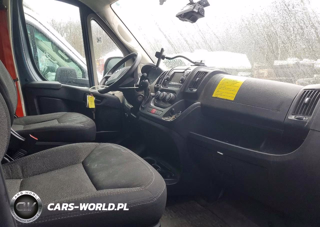 2020 Ram Promaster 3500 Delivery Van VIN:3C6URVJG0LE136468 - 7