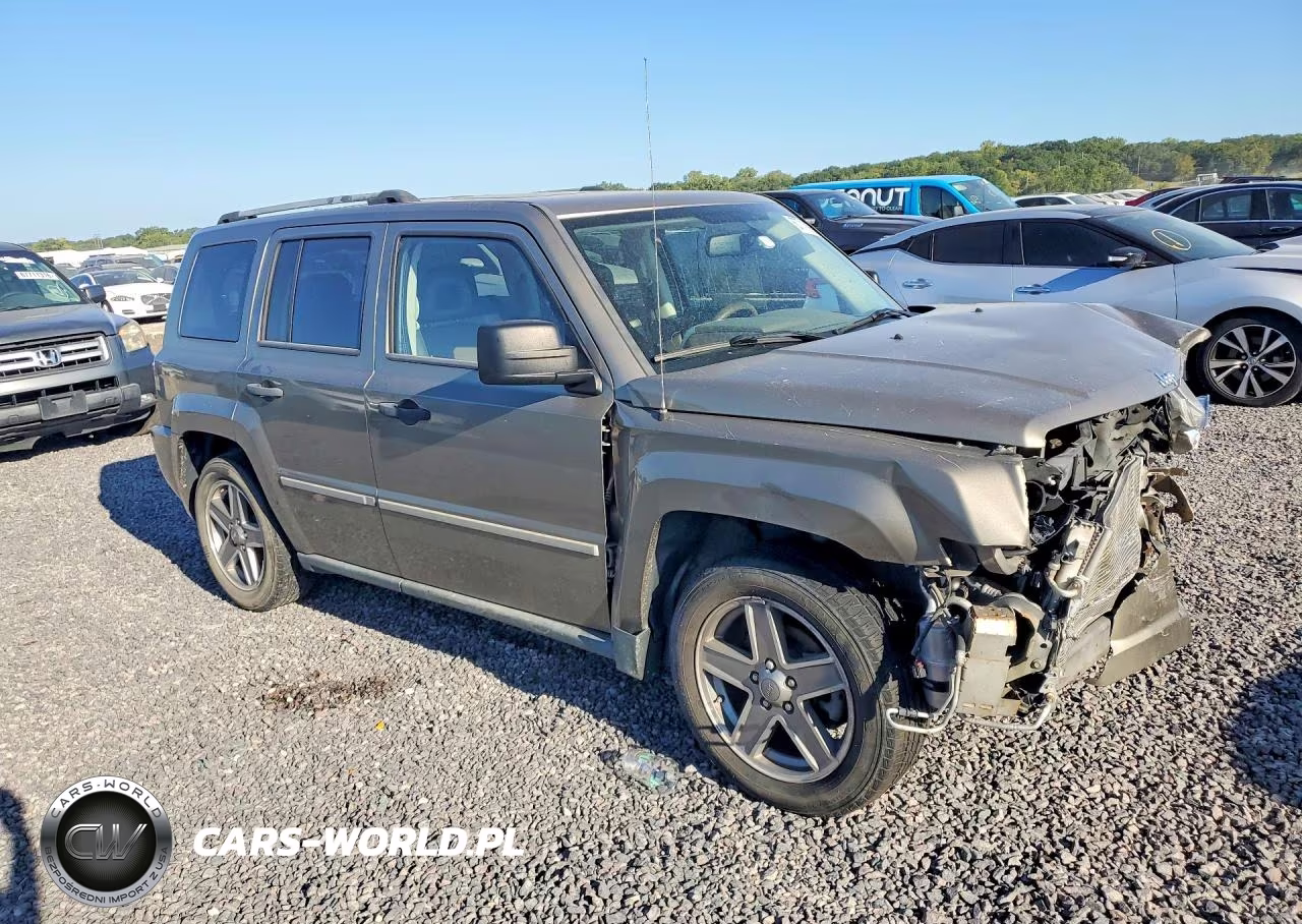 2008 Jeep Patriot Limited VIN:1J8FF48W58D638959 - 4