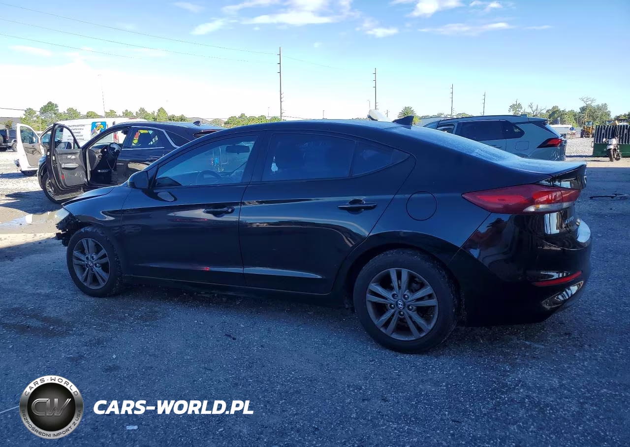 2018 Hyundai Elantra Sel VIN:5NPD84LF1JH303455 - 2