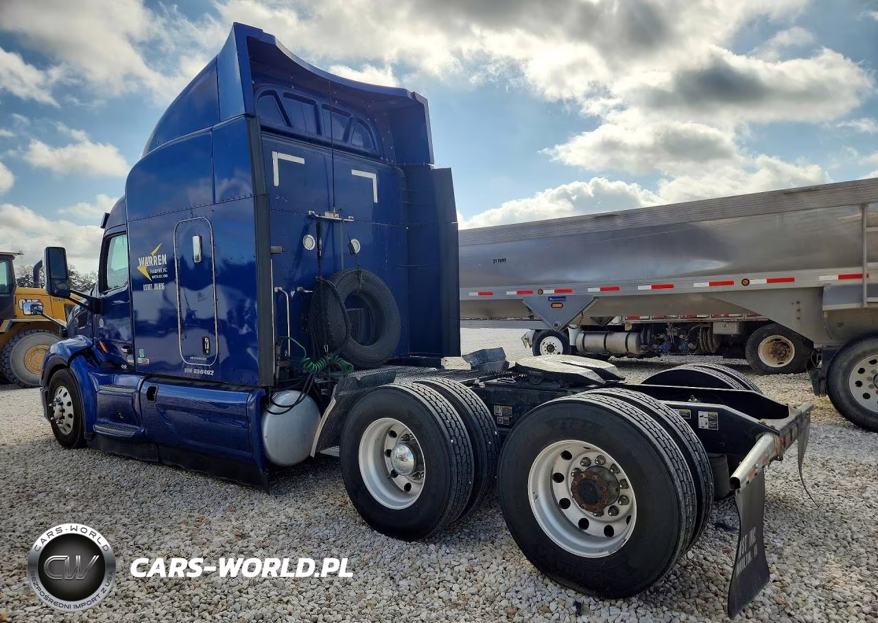 2020 Peterbilt 579 Semi Truck VIN:1XPBDP9X8LD656402 - 2