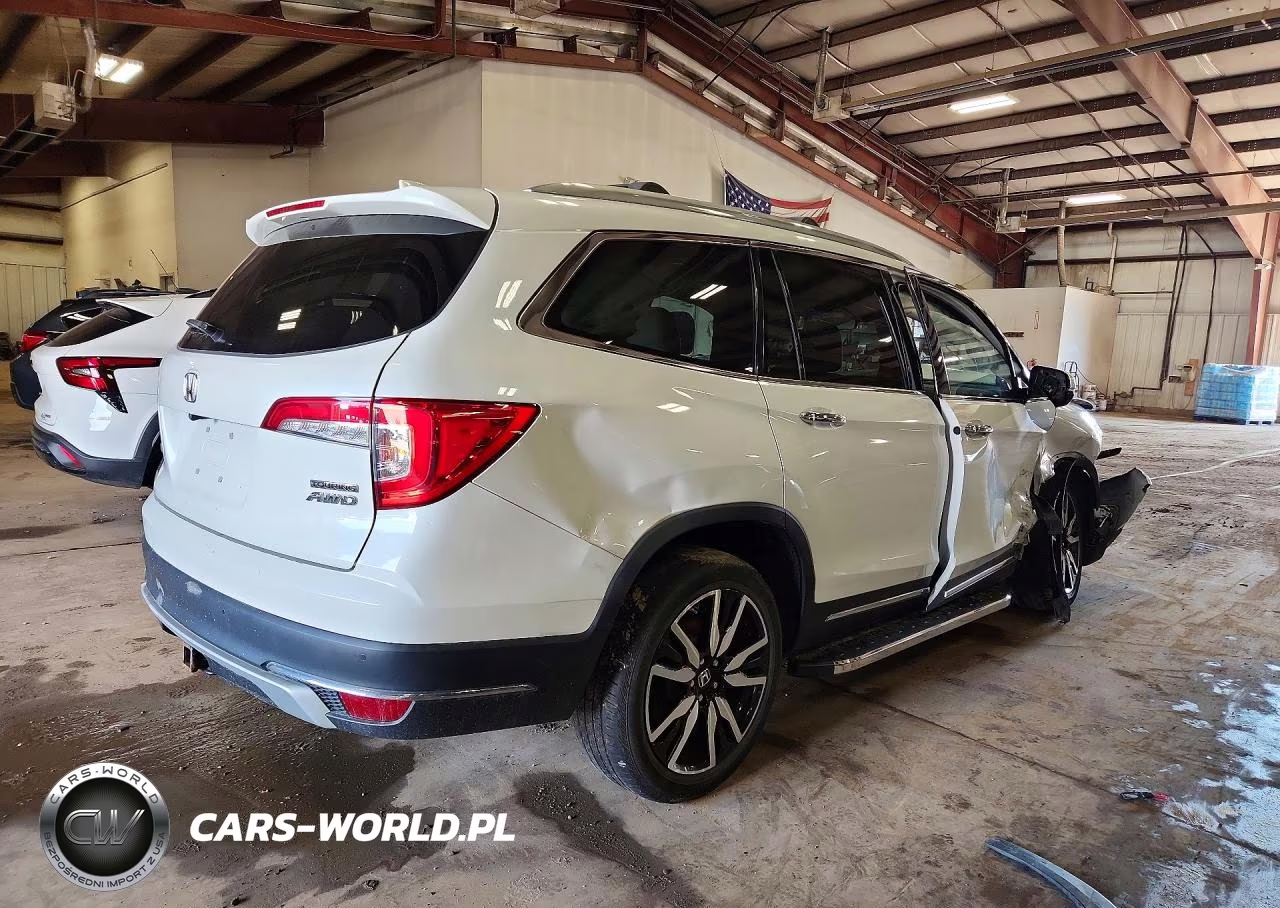 2020 Honda Pilot Touring VIN:5FNYF6H95LB030754 - 3