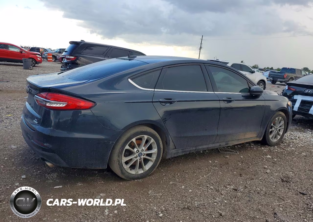 2020 Ford Fusion Se VIN:3FA6P0HD3LR246354 - 3