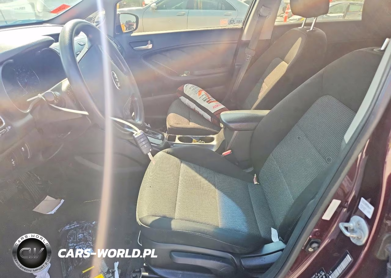 2017 Kia Forte Lx VIN:3KPFK4A77HE144042 - 7