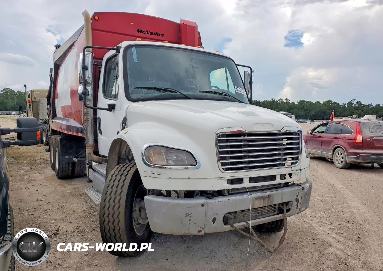 2013 Freightliner Business Class M2 Refuse Truck VIN:1FVHCYBS8DHFG8773 - 4