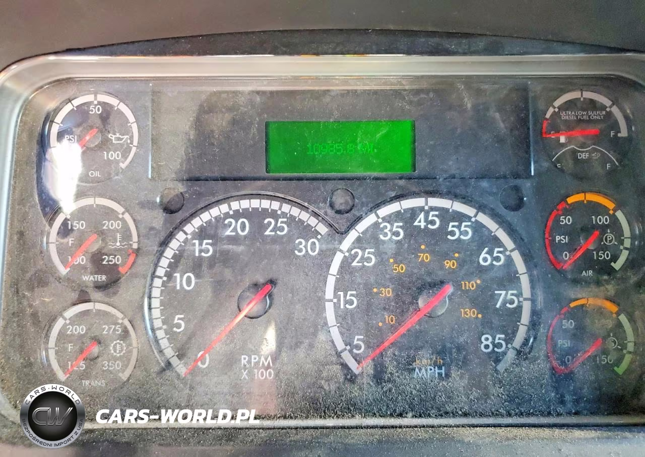 2013 Freightliner Business Class M2 Refuse Truck VIN:1FVHCYBS8DHFG8773 - 9