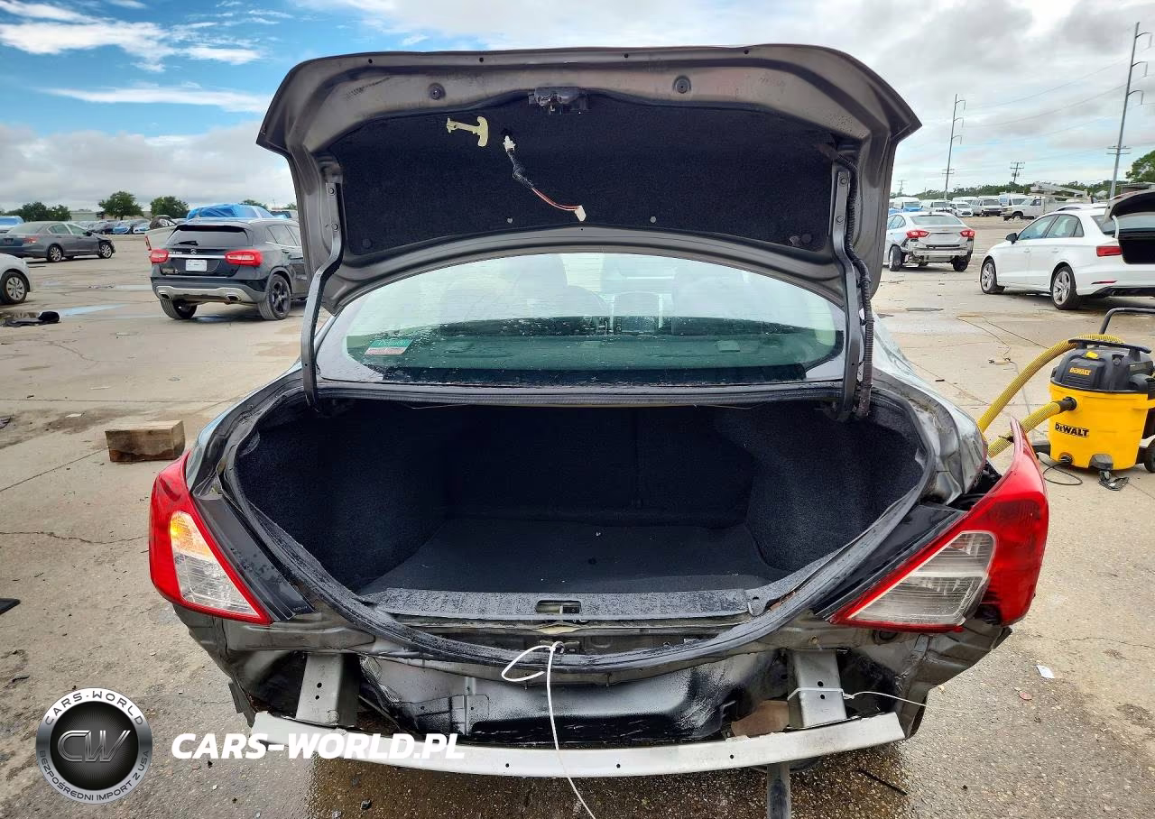 2019 Nissan Versa Sv VIN:3N1CN7AP9KL853105 - 6