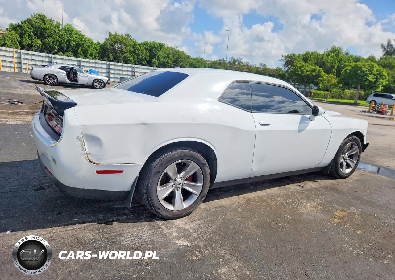 2015 Dodge Challenger Sxt VIN:2C3CDZAG4FH834749 - 3