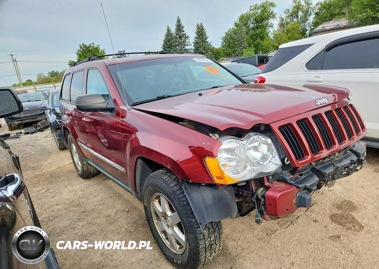 2009 Jeep Grand Cherokee Laredo VIN:1J8GR48K29C513076 - 4