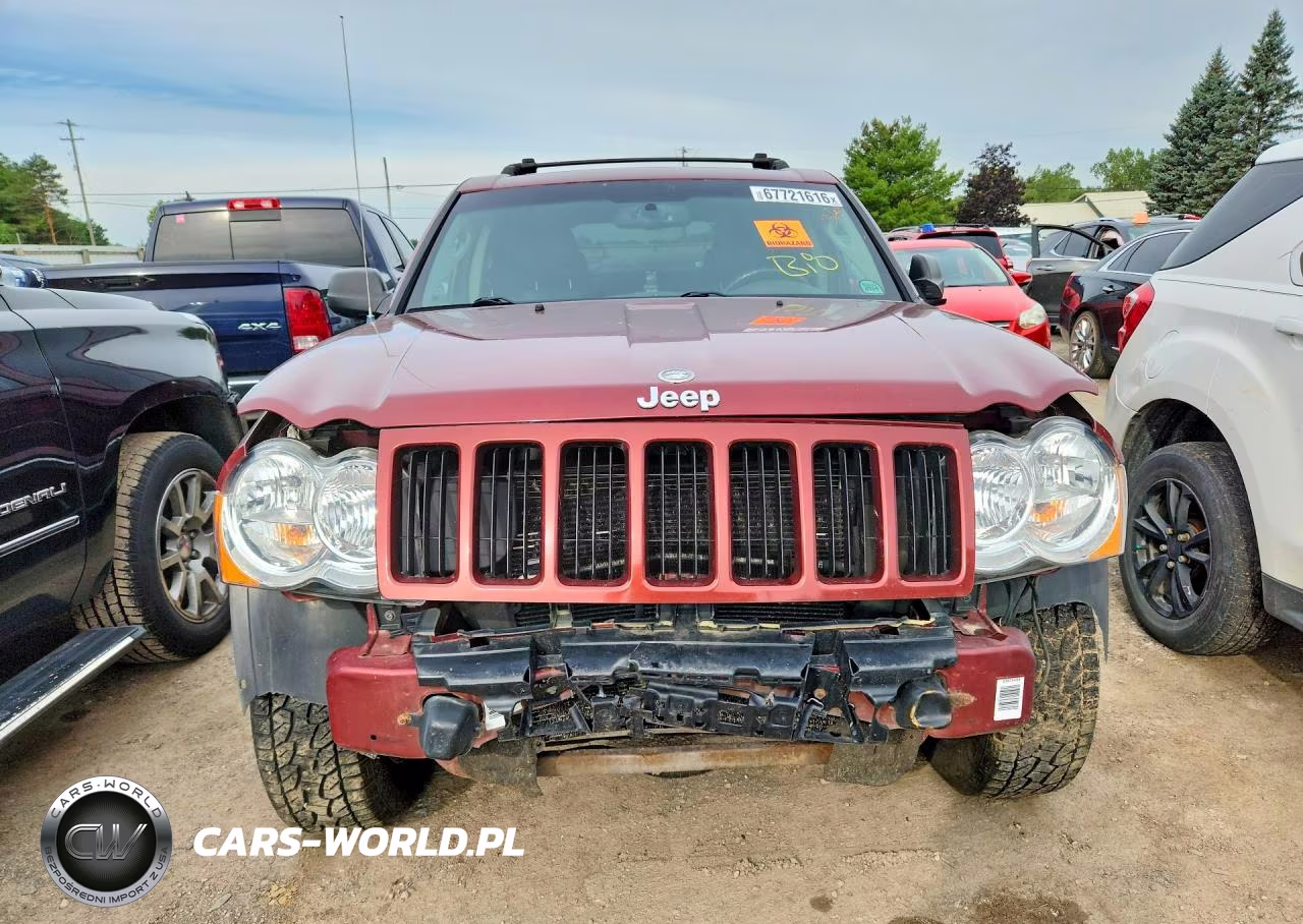 2009 Jeep Grand Cherokee Laredo VIN:1J8GR48K29C513076 - 5