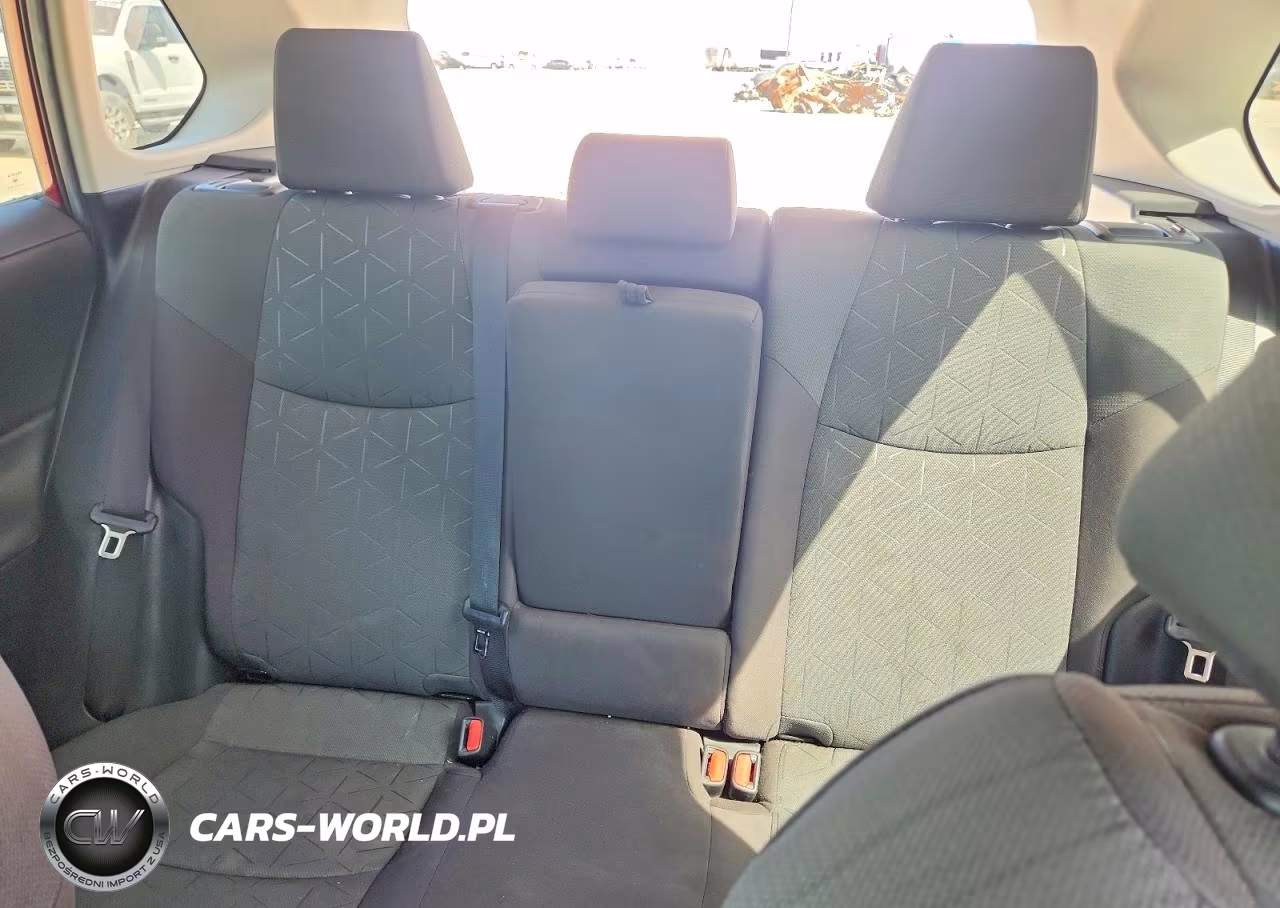 2020 Toyota Rav4 Xle VIN:2T3W1RFV2LC041746 - 10