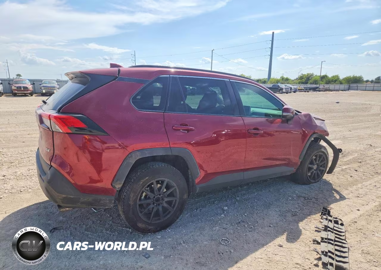 2020 Toyota Rav4 Xle VIN:2T3W1RFV2LC041746 - 3