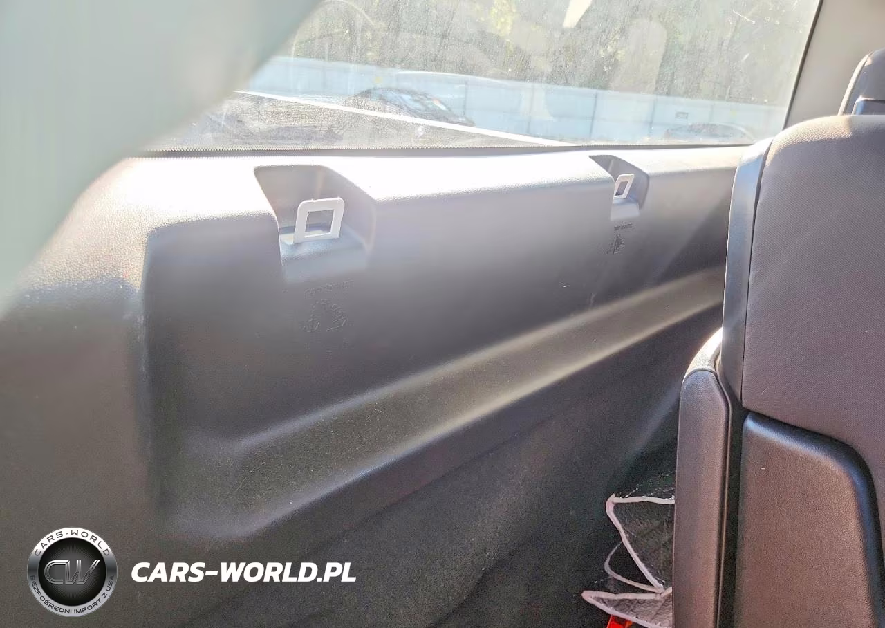 2022 Chevrolet Silverado C1500 VIN:3GCNAAED2NG556933 - 10