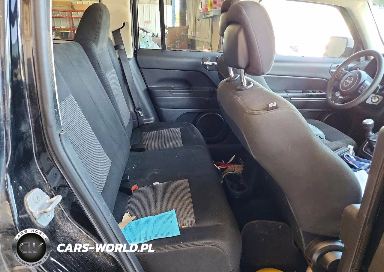 2014 Jeep Patriot Sport VIN:1C4NJPBA2ED676547 - 10