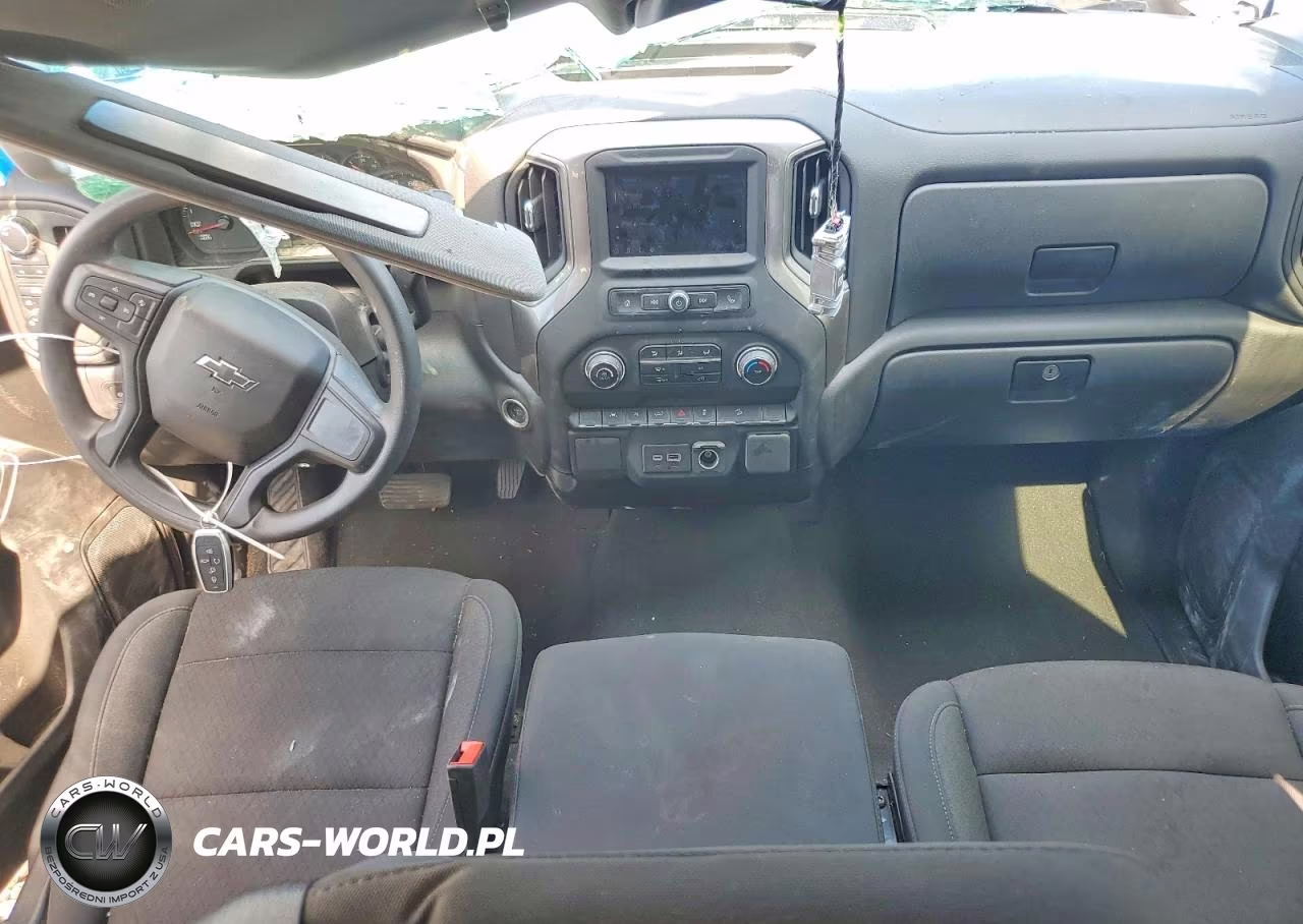 2025 Chevrolet Silverado K1500 Trail Boss Custom VIN:3GCUKCED7SG153465 - 8