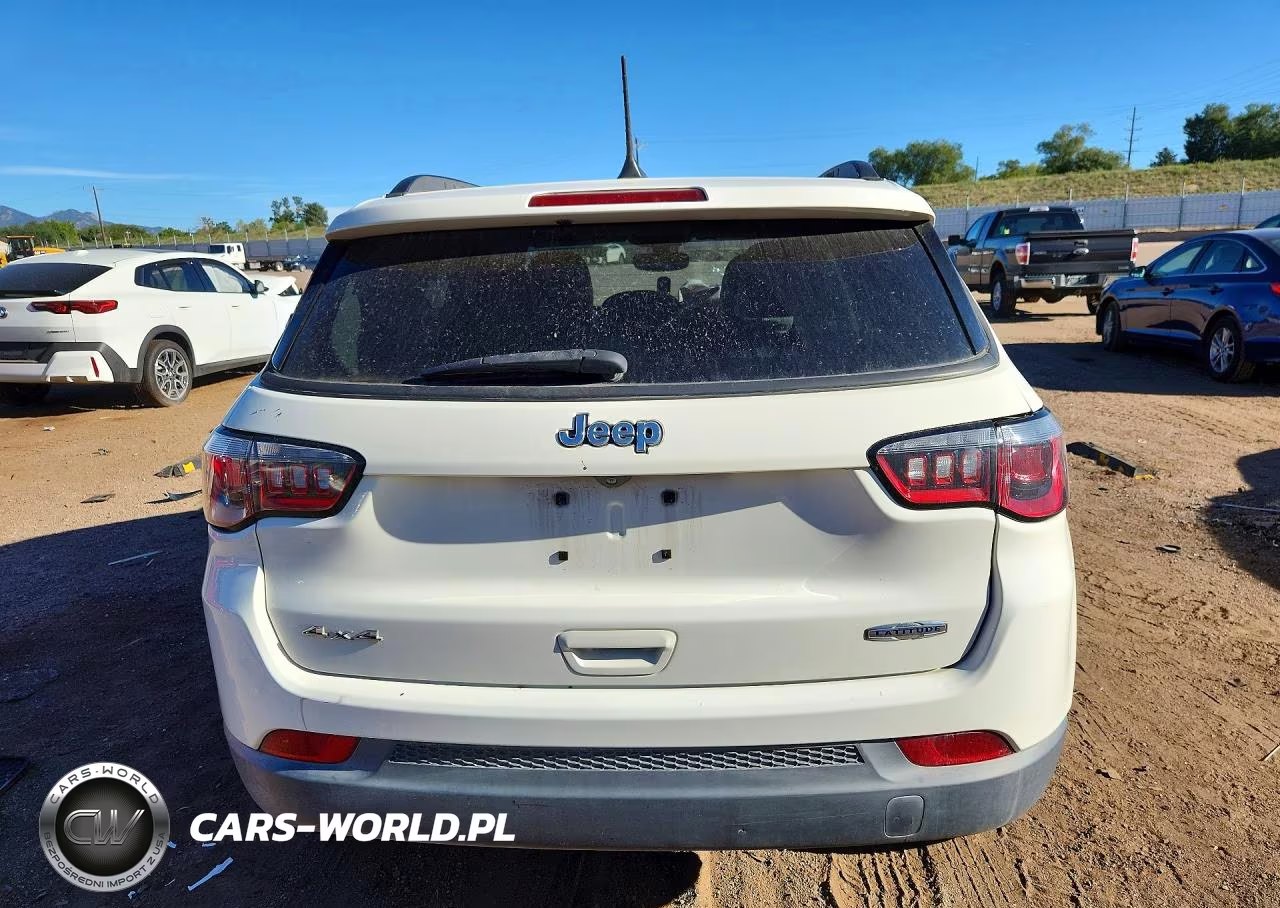 2017 Jeep Compass Latitude VIN:3C4NJDBB3HT651372 - 6