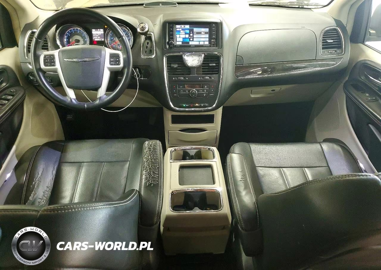 2016 Chrysler Town & Country Touring VIN:2C4RC1BG5GR295577 - 8