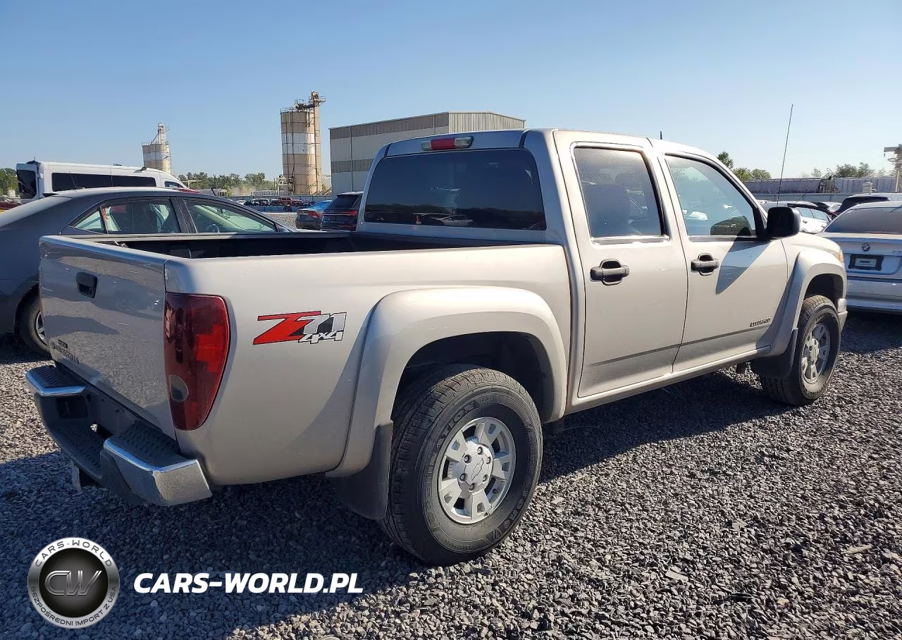 2005 Chevrolet Colorado VIN:1GCDT136158287453 - 3
