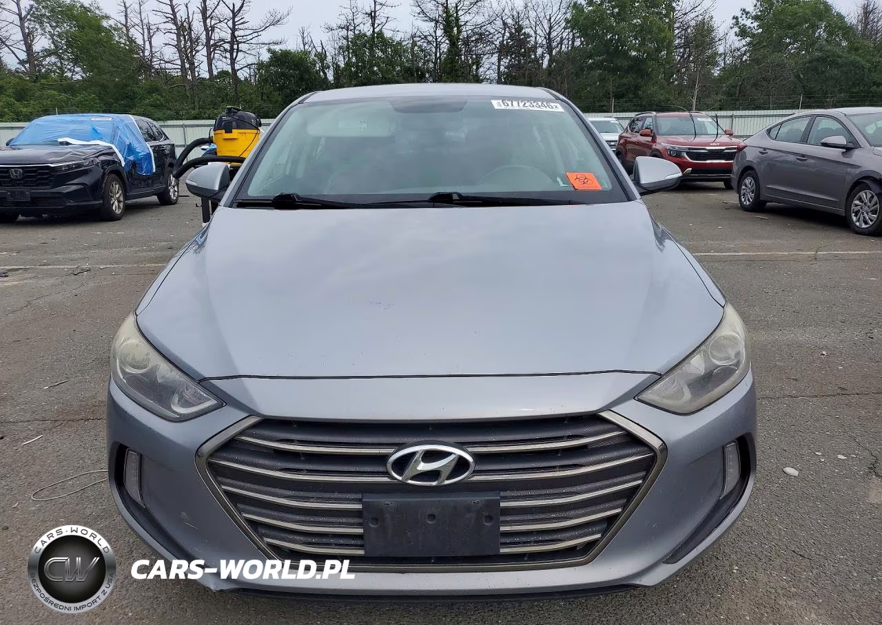 2017 Hyundai Elantra Limited VIN:5NPD84LF7HH051933 - 5