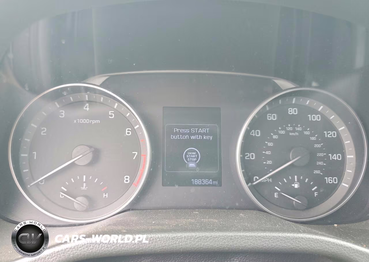 2017 Hyundai Elantra Limited VIN:5NPD84LF7HH051933 - 9