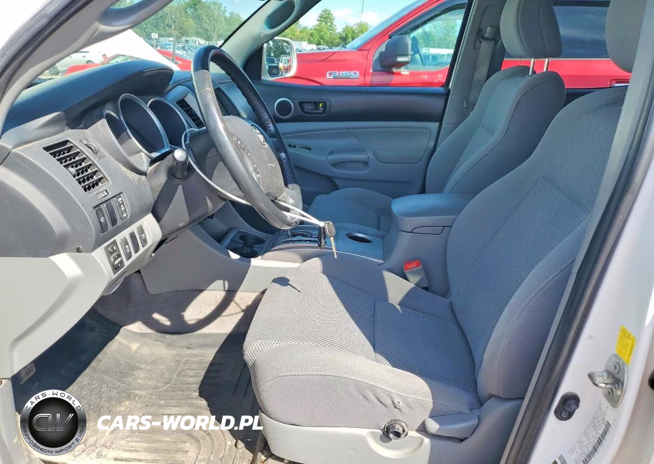 2011 Toyota Tacoma V6 VIN:3TMLU4EN7BM065358 - 7