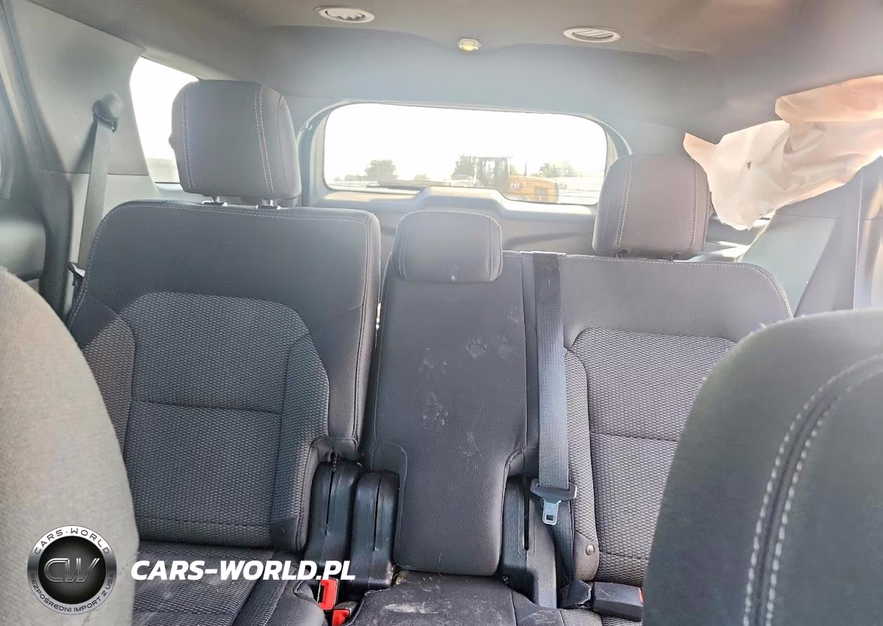 2017 Ford Explorer Xlt VIN:1FM5K8D84HGD65729 - 10