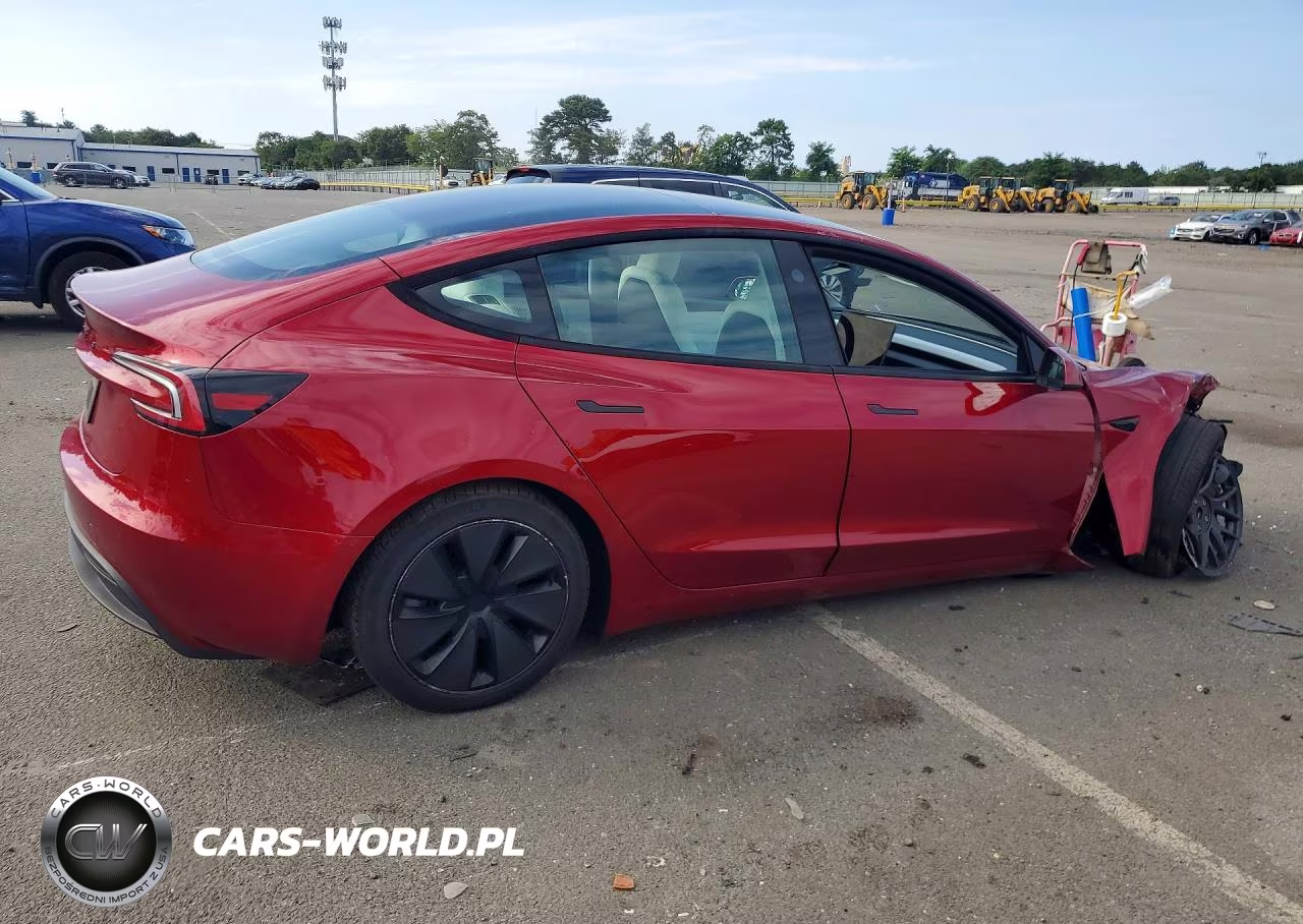 2025 Tesla Model 3 VIN:5YJ3E1EA6SF941320 - 3
