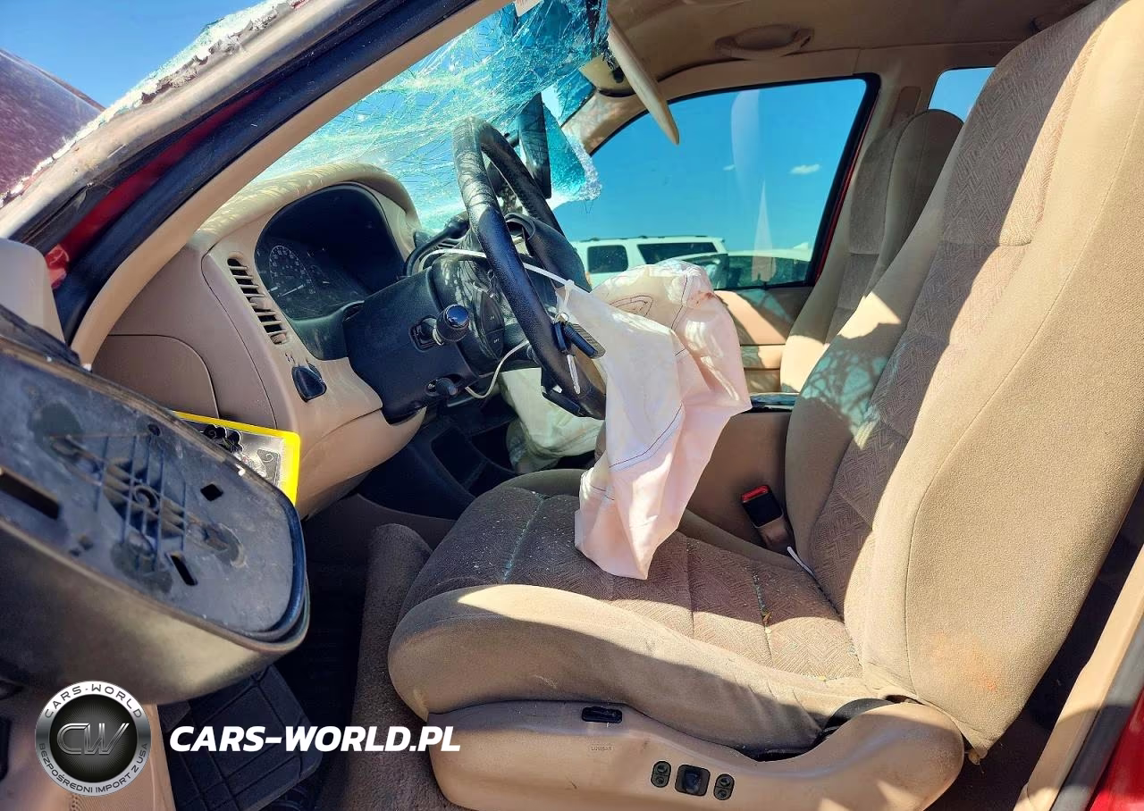 1998 Ford Explorer VIN:1FMZU34EXWZC02640 - 7