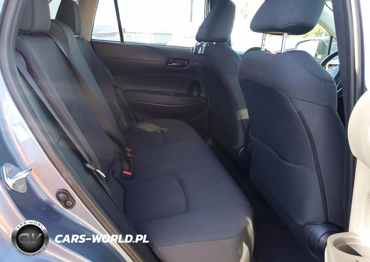 2025 Toyota Corolla Cross Le VIN:7MUCAAAG2SV135031 - 11