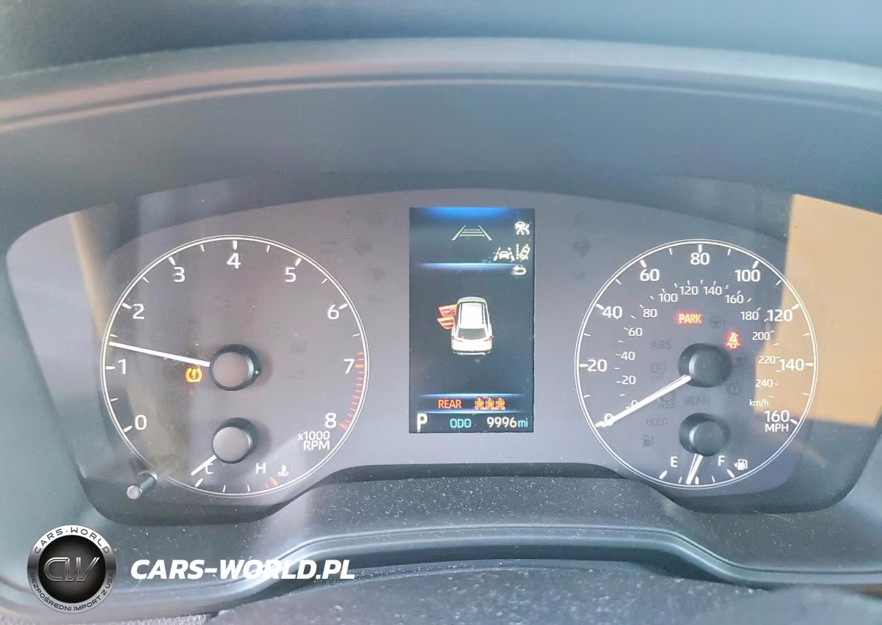 2025 Toyota Corolla Cross Le VIN:7MUCAAAG2SV135031 - 9