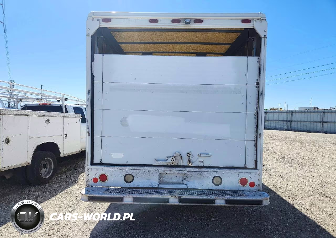 2010 Ford E450 Delivery Truck VIN:1FC4E4KLXADB02031 - 6