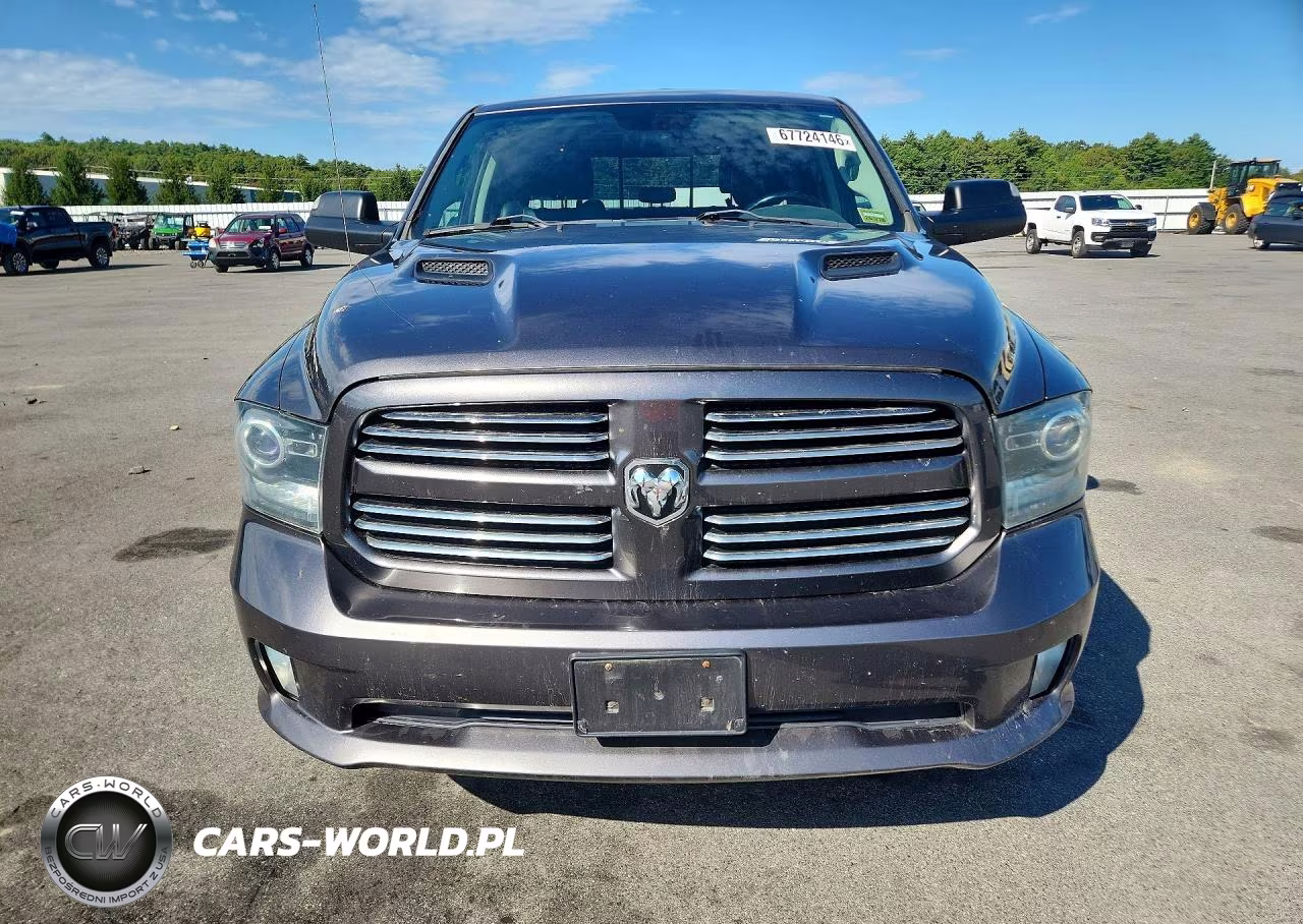 2014 Ram 1500 Sport VIN:1C6RR7MT9ES320303 - 5