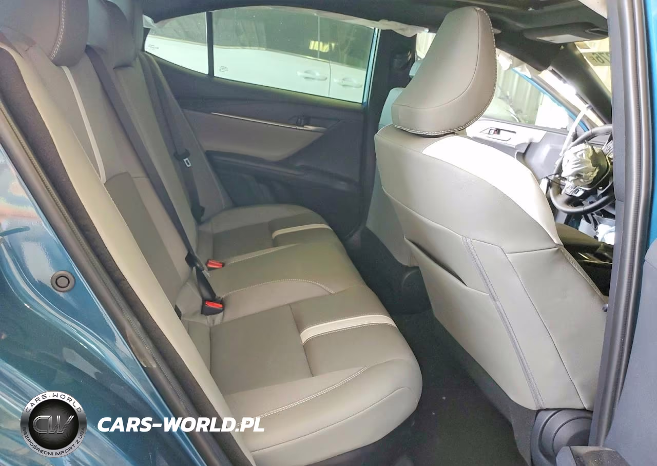 2026 Toyota Camry Se VIN:4T1DAACK2TU213302 - 10