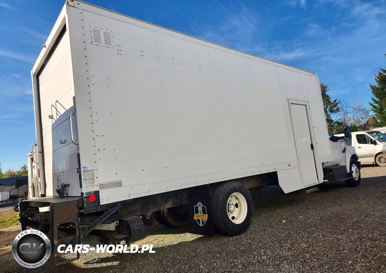 2016 Ford F650 Super Duty VIN:1FDNF6AY0GDA07069 - 3