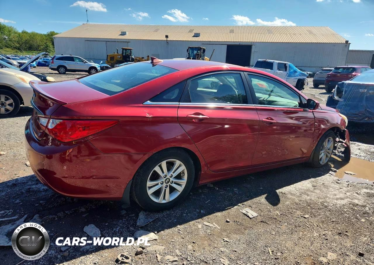 2013 Hyundai Sonata Gls VIN:5NPEB4AC8DH562799 - 3