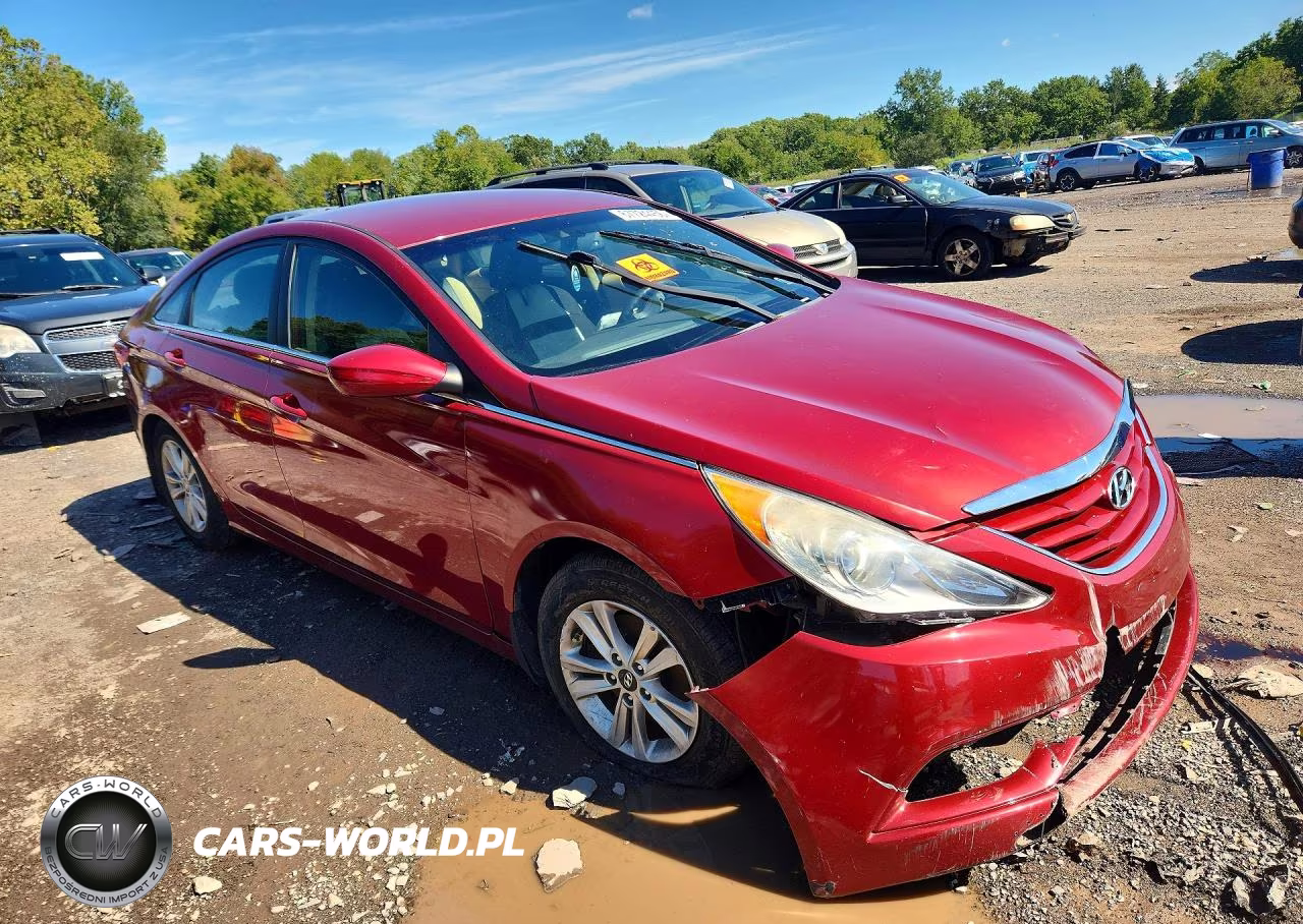 2013 Hyundai Sonata Gls VIN:5NPEB4AC8DH562799 - 4