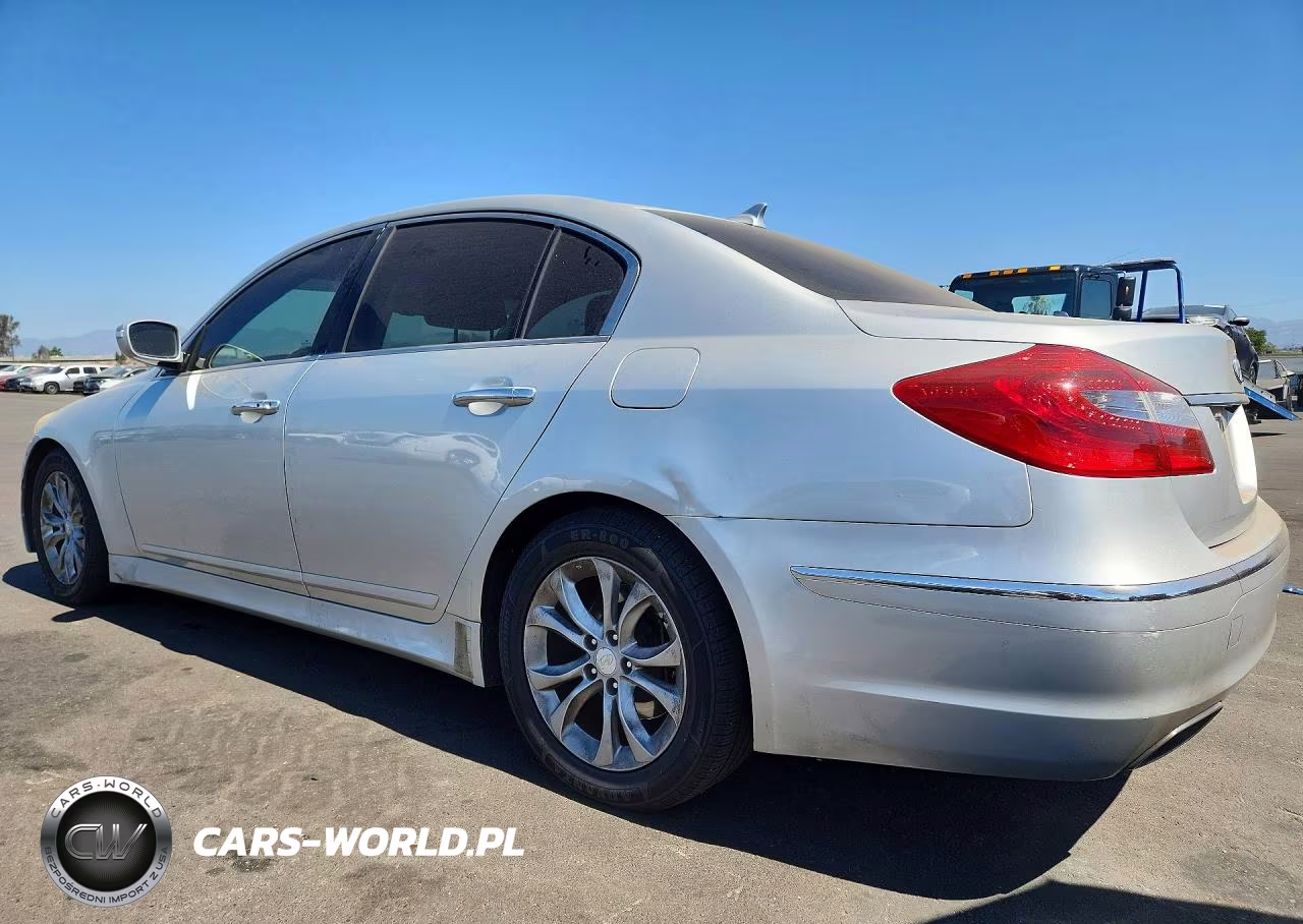 2013 Hyundai Genesis 3.8L VIN:KMHGC4DD8DU223911 - 2