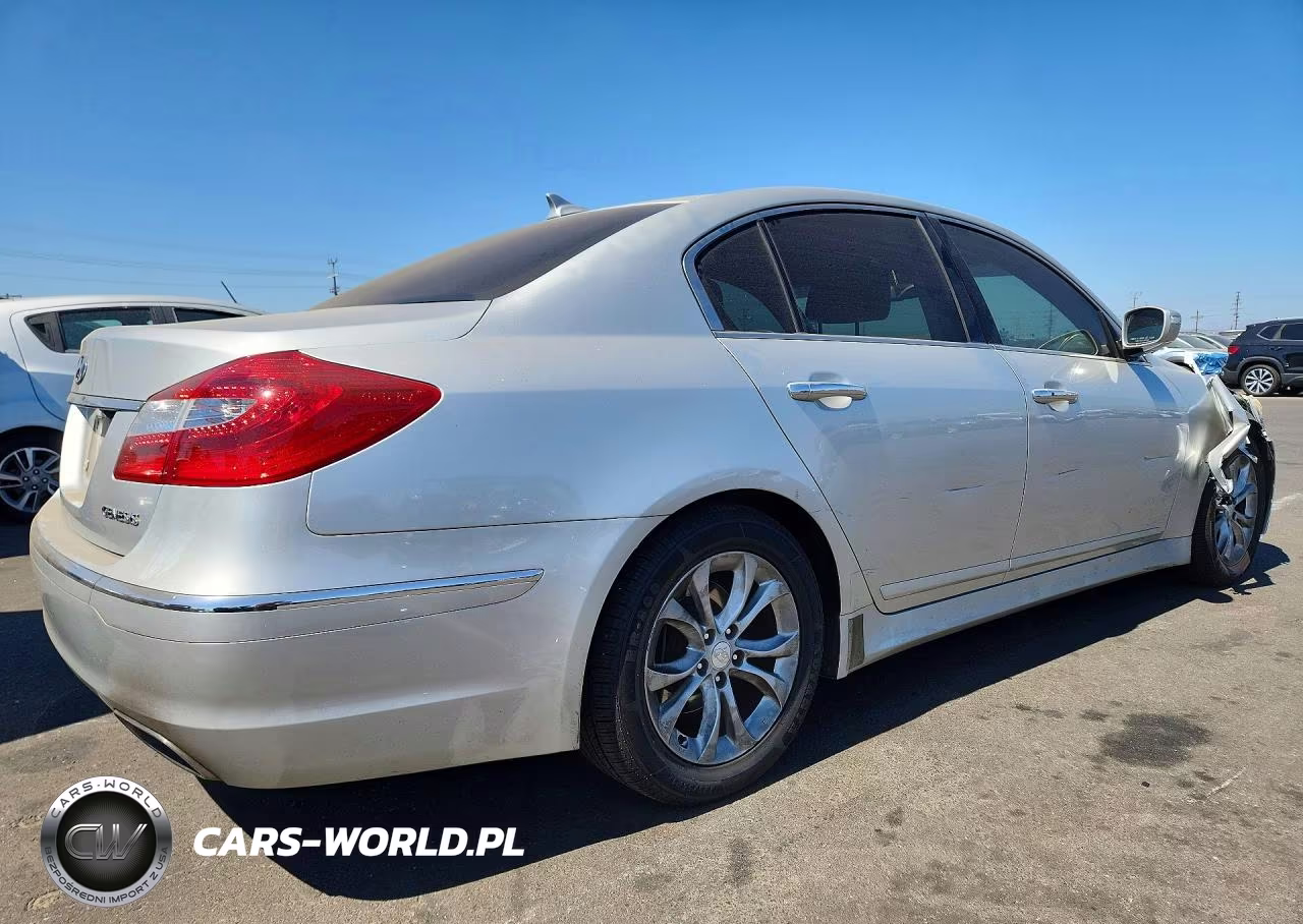 2013 Hyundai Genesis 3.8L VIN:KMHGC4DD8DU223911 - 3