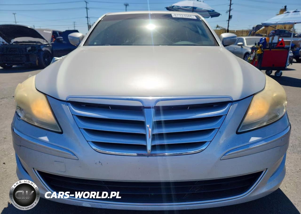 2013 Hyundai Genesis 3.8L VIN:KMHGC4DD8DU223911 - 5