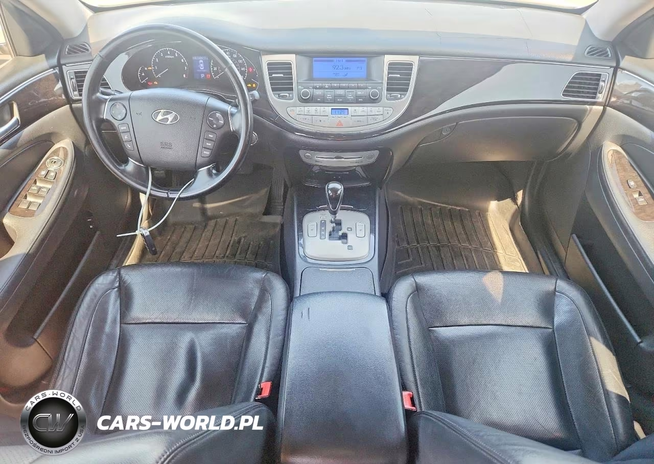 2013 Hyundai Genesis 3.8L VIN:KMHGC4DD8DU223911 - 8