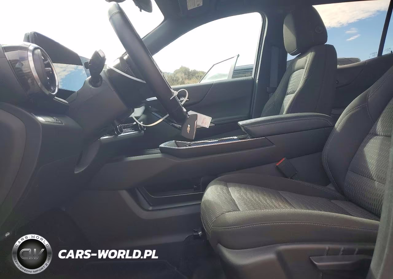 2025 Chevrolet Equinox Lt VIN:3GNAXHEG4SL318009 - 7