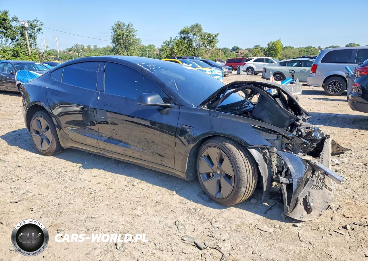 2023 Tesla Model 3 VIN:5YJ3E1EA2PF512313 - 4