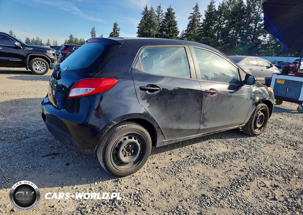 2013 Mazda Mazda2 VIN:JM1DE1KZ0D0170062 - 3