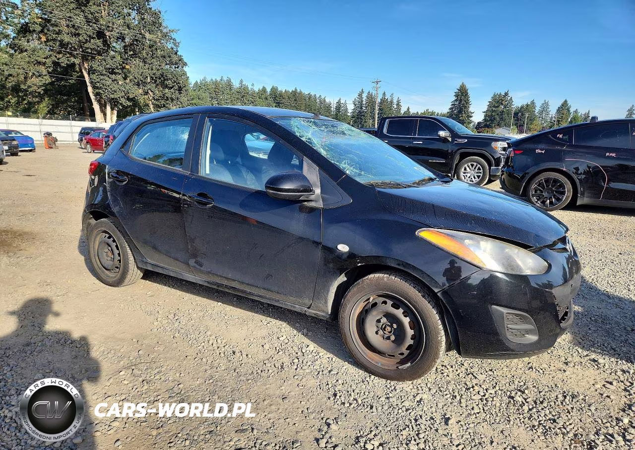 2013 Mazda Mazda2 VIN:JM1DE1KZ0D0170062 - 4