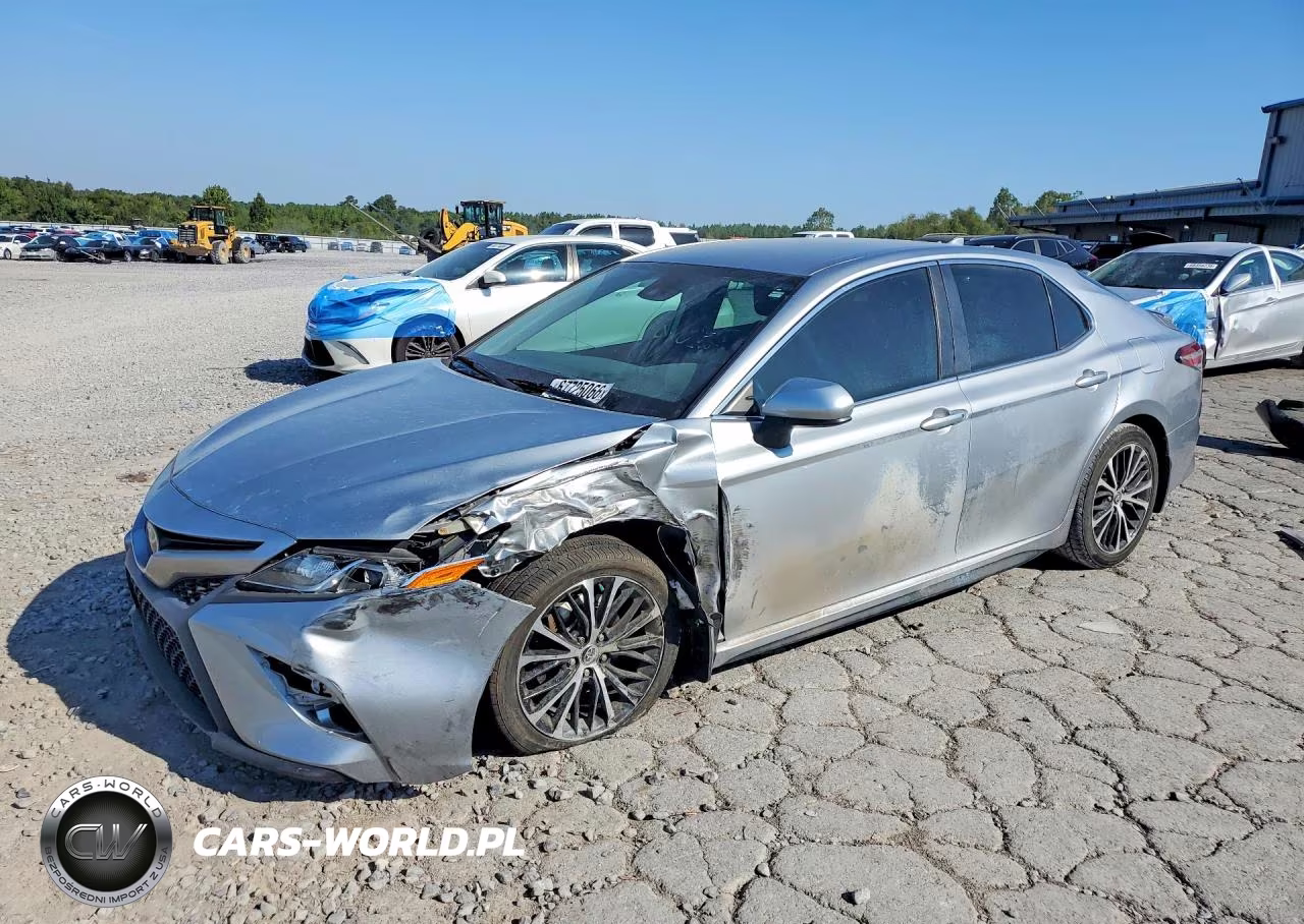 2020 Toyota Camry Se VIN:4T1G11AK4LU974168 - 1