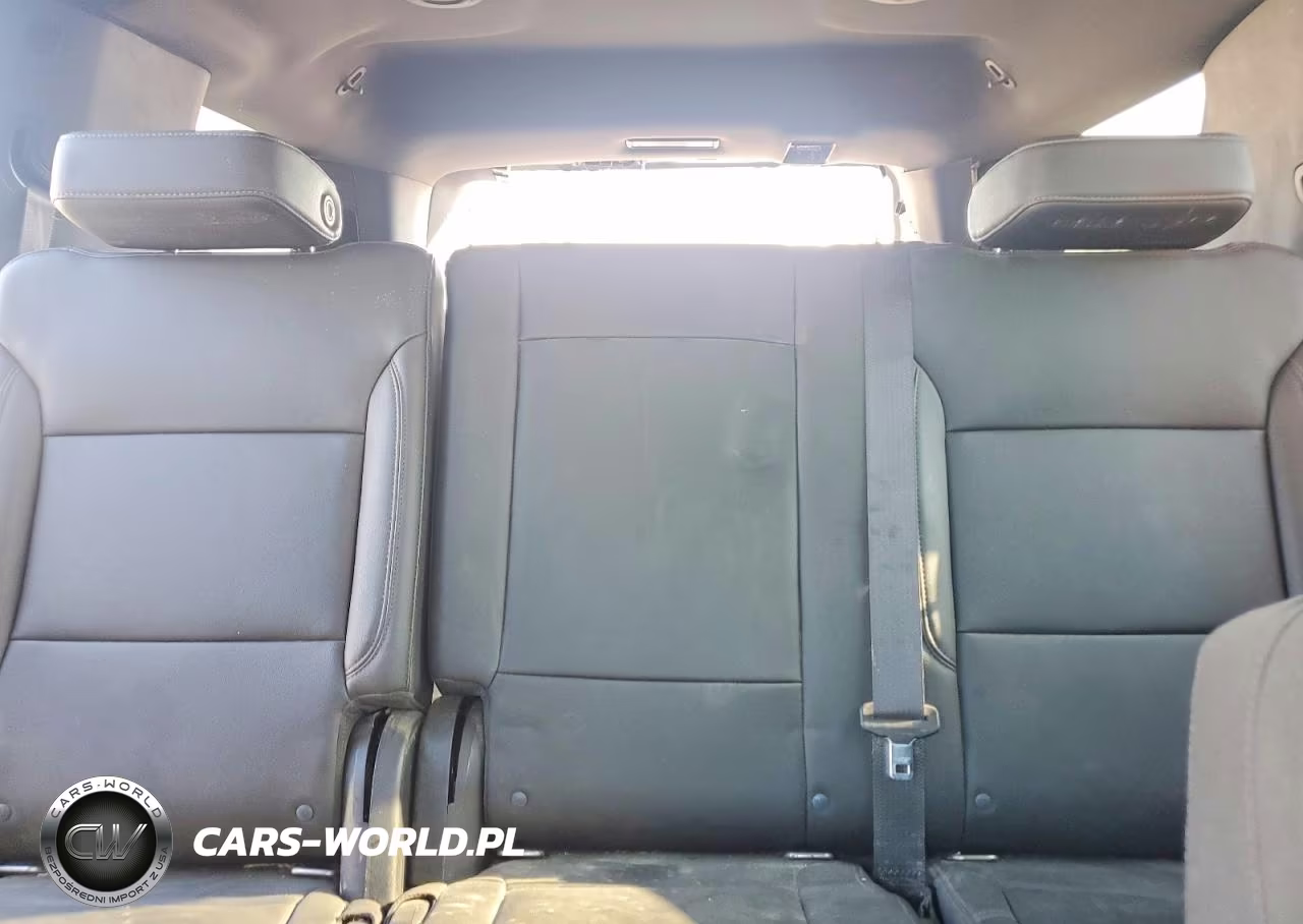 2021 Chevrolet Tahoe K1500 VIN:1GNSKLEDXMR298145 - 10