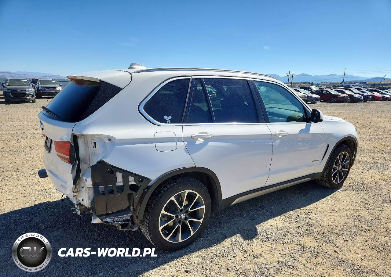 2018 BMW X5 xDrive35I VIN:5UXKR0C56JL076097 - 3